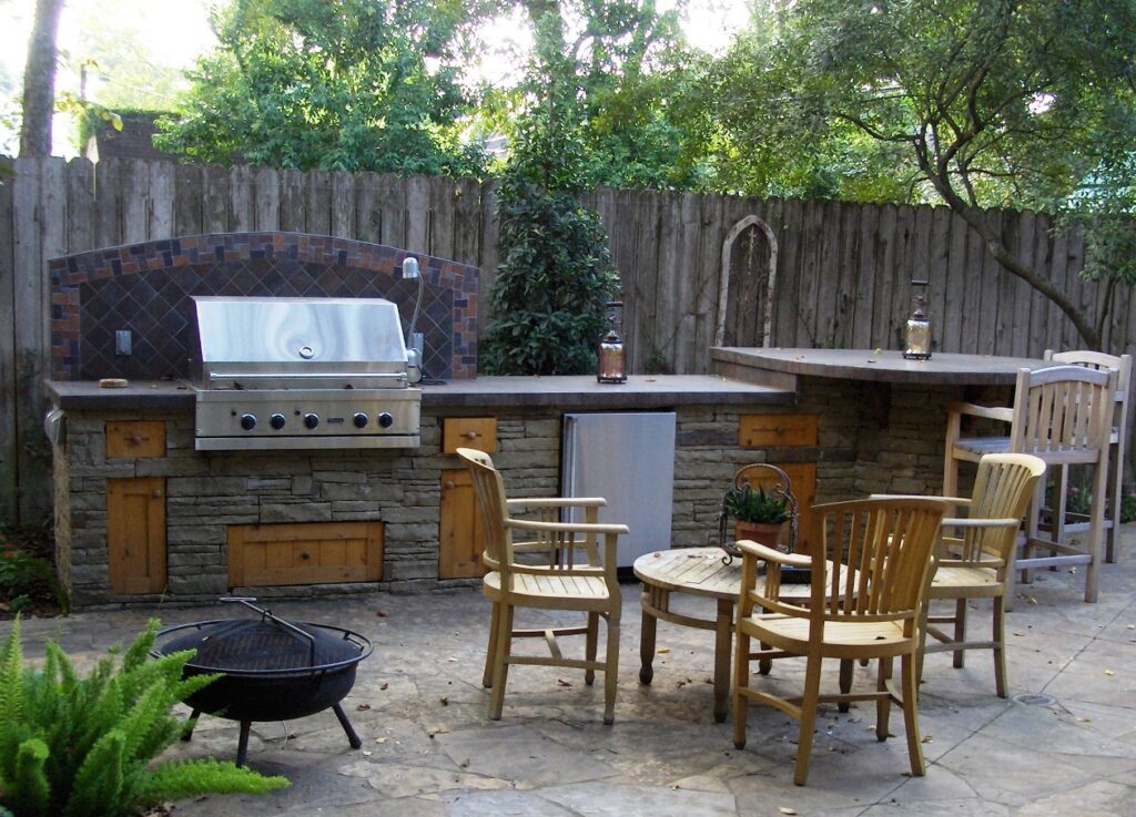 Outdoor Kitchens – Wood Crafters